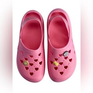 Justice Pink Big Girl Clogs with Charms - Croc Style Shoes - Brand New